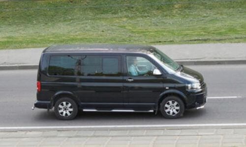 minivan noleggiato da un azienda per andare ad una fiera
